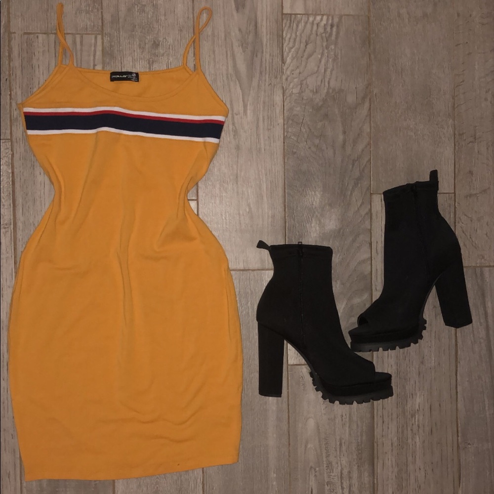 Summer Dress 💛😜